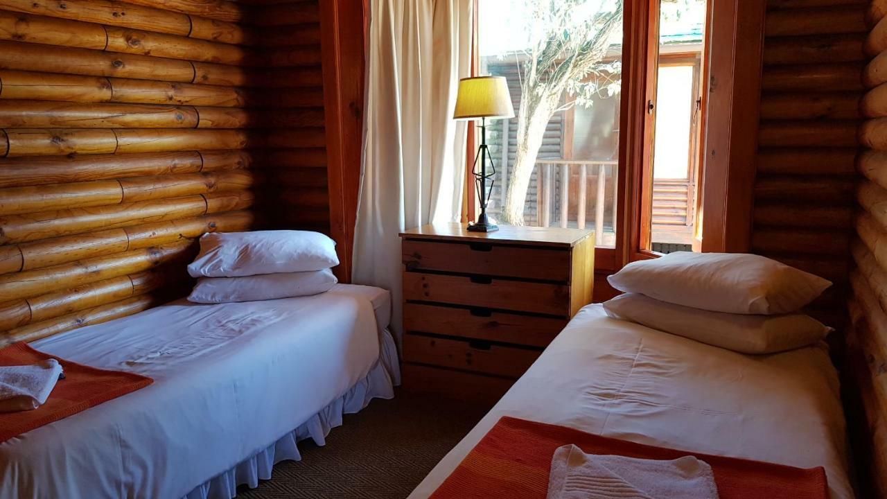 Pirates Creek Self-Catering Chalets ワイルダーネス エクステリア 写真