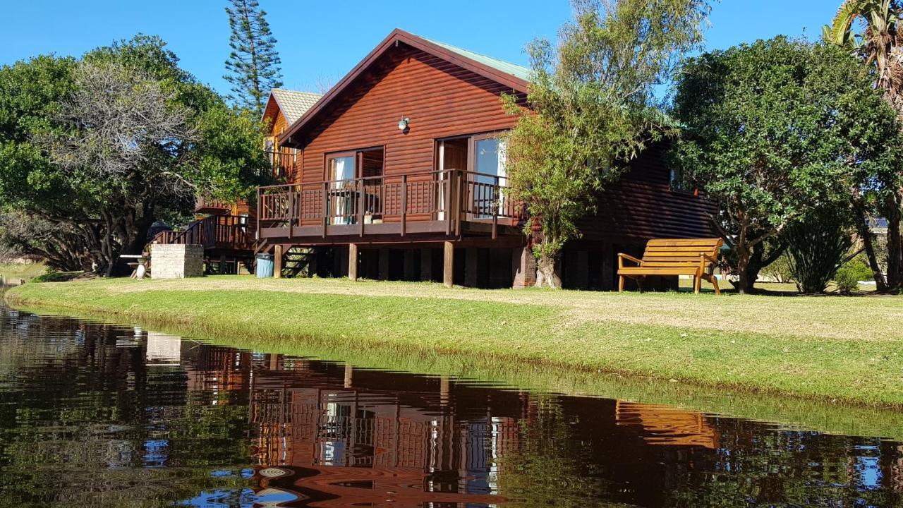 Pirates Creek Self-Catering Chalets ワイルダーネス エクステリア 写真