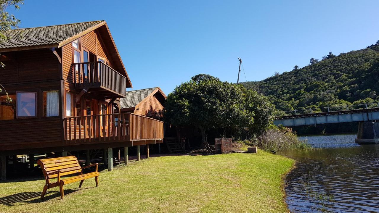 Pirates Creek Self-Catering Chalets ワイルダーネス エクステリア 写真